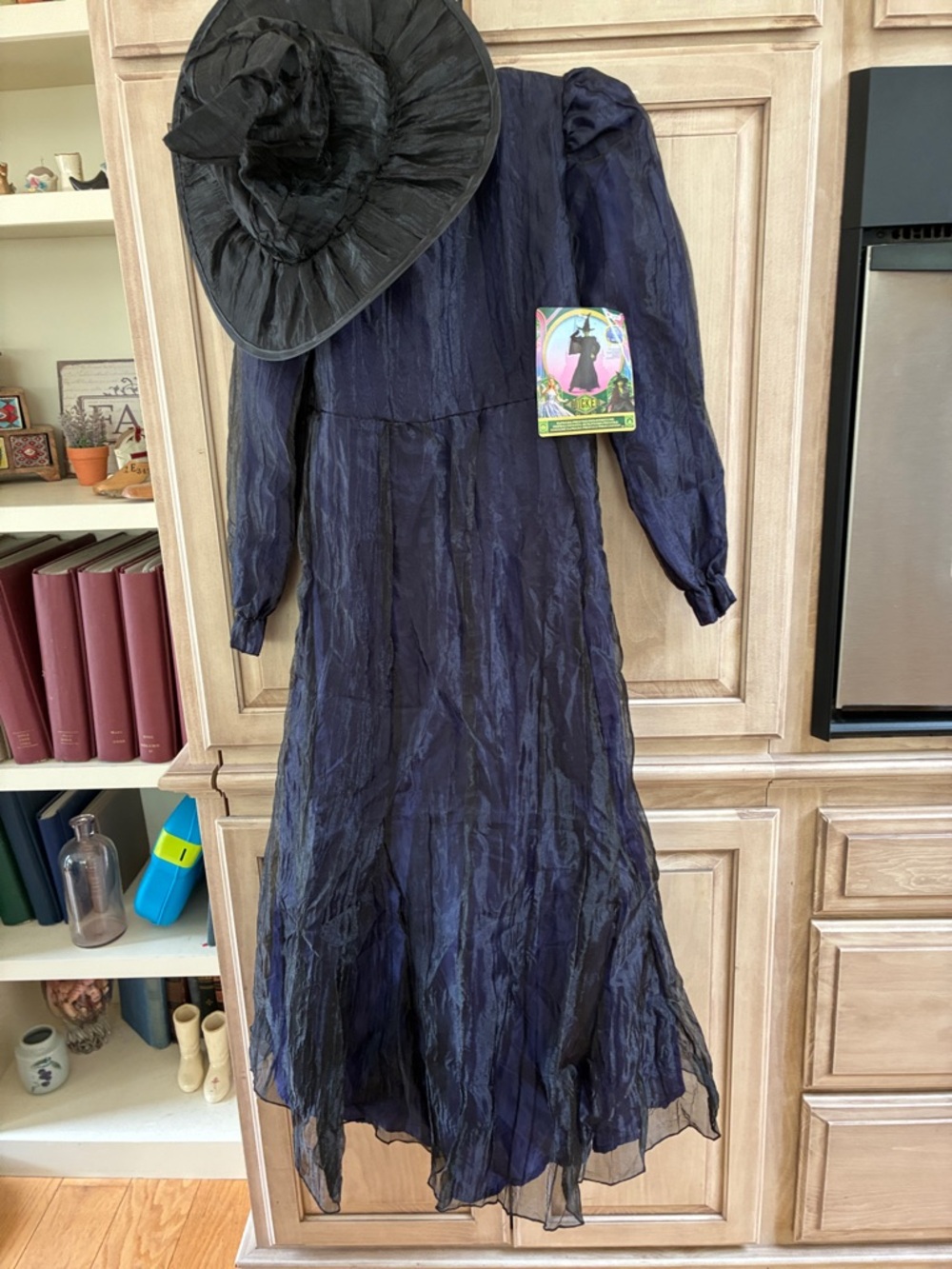 Girls wicked costume sz L 10-12 Navy Crinkled Long Sleeve Maxi Dress